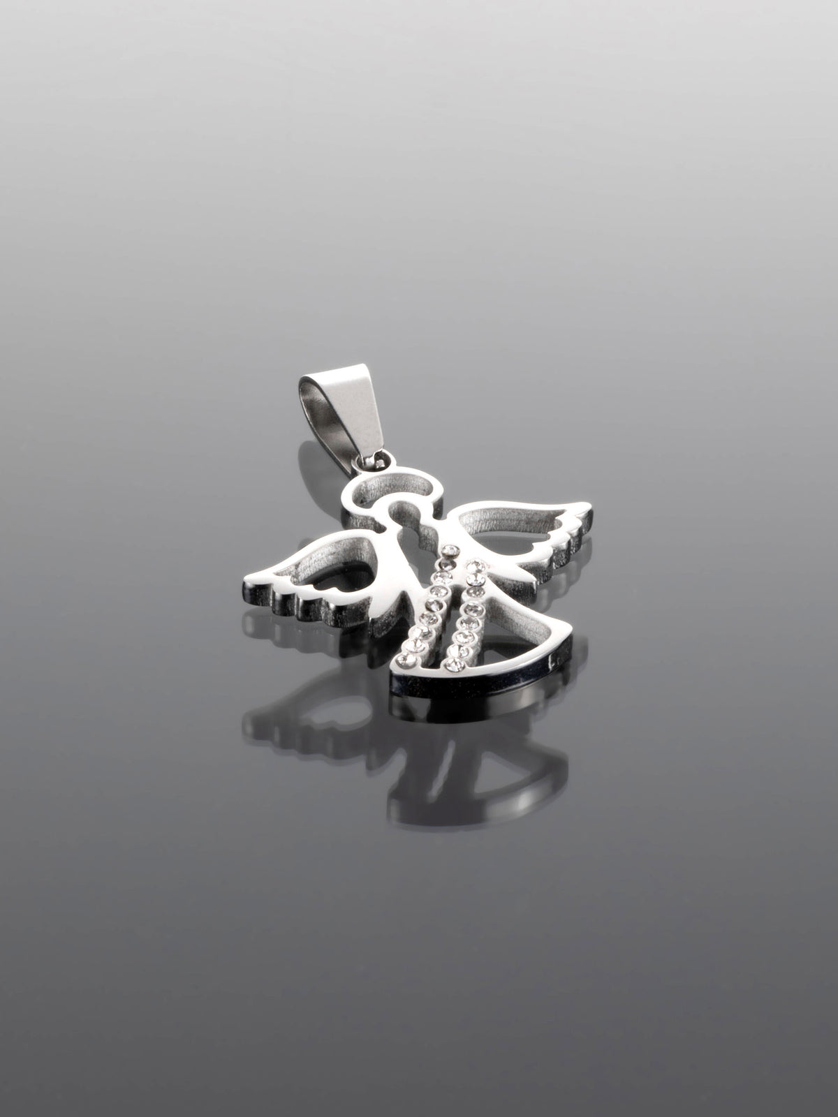 Luxusní přívěsek ve tvaru anděla se svatozáří s drobnými čirými krystaly z chirurgické oceli PK0904-0107