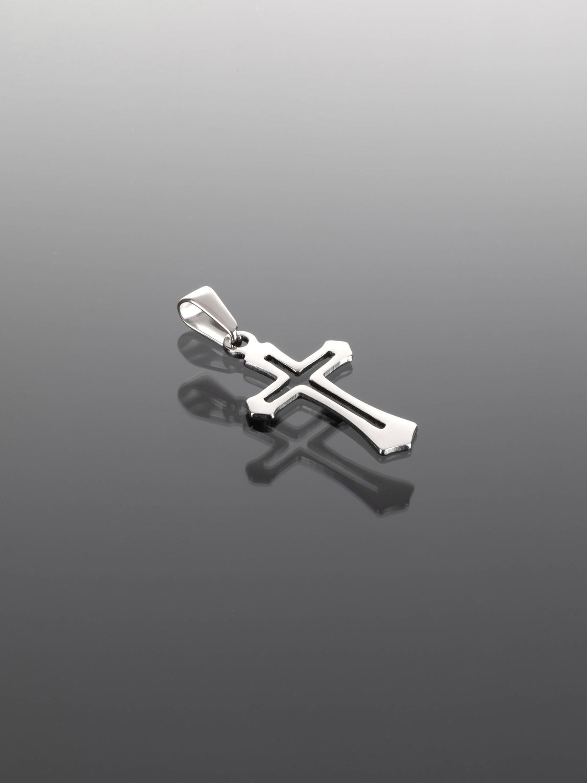 Krásný malý přívěsek ve tvaru obrysu kříže z chirurgické oceli PK0946-0112