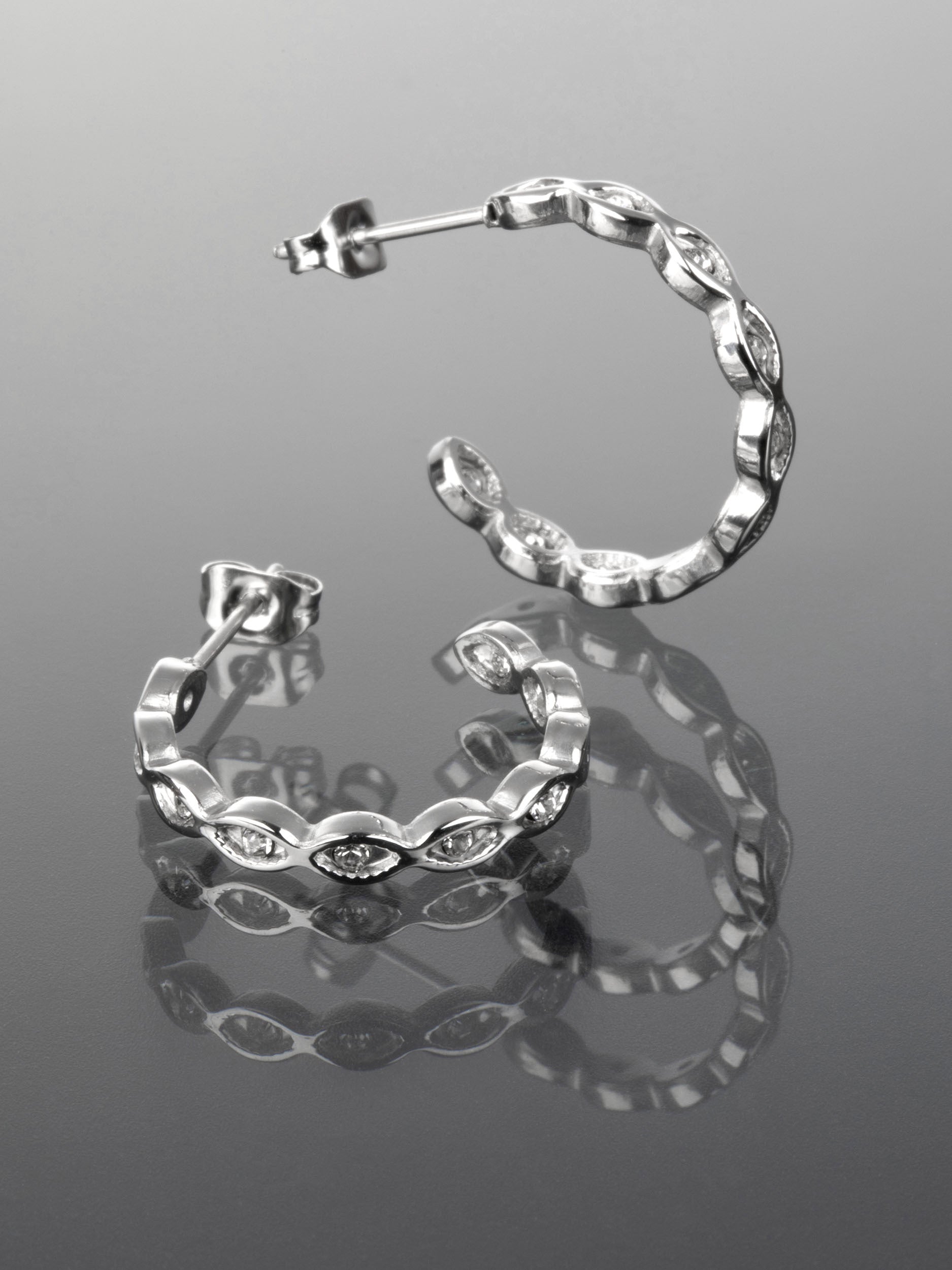 Krásné kruhové náušnice z chirurgické oceli s drobnými čirými krystaly NE1965-0101